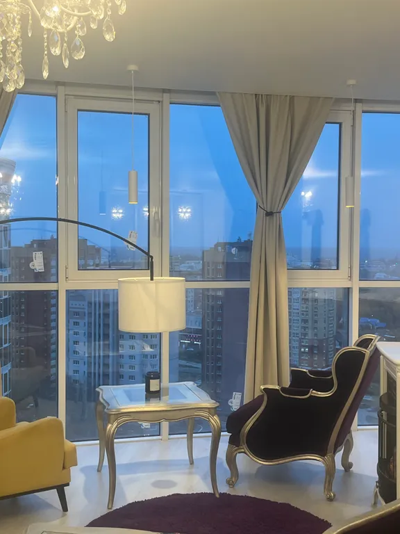 Чудесная квартира с панорамным видом на город