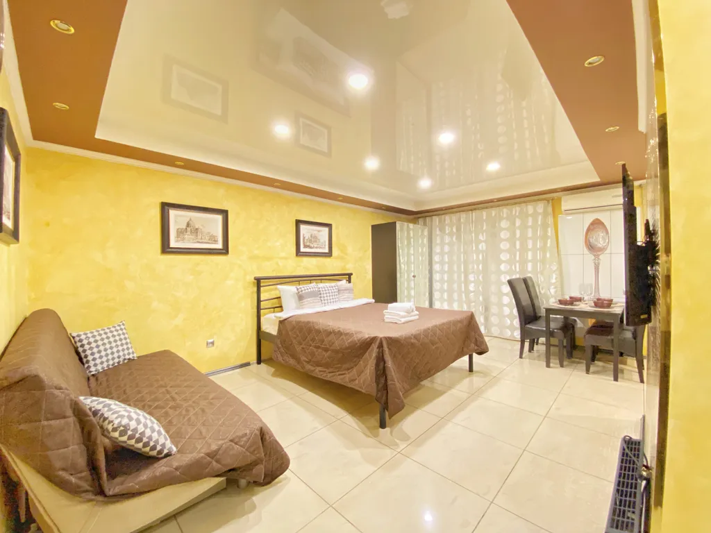 Квартира Квартира Комфортная студия Апарт-Комфорт с романтичной подсветкой в центре — Ярославль