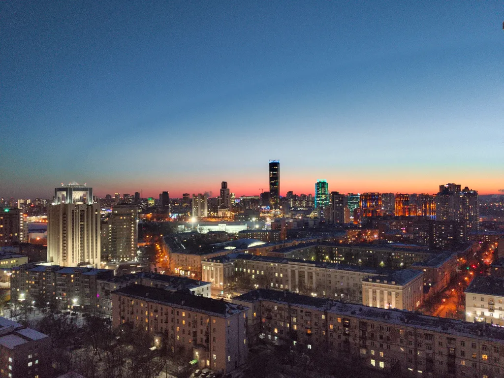 Роскошная квартира в центре с видом на плотнику, Екатерининский парк