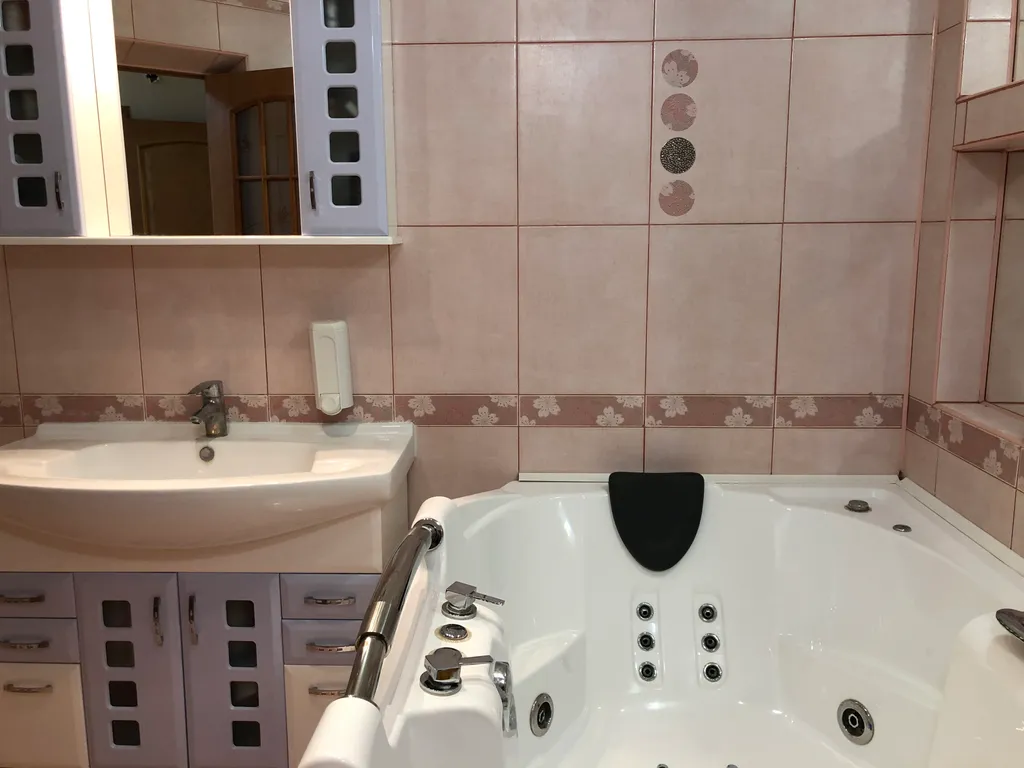 Апартаменты с Джакузи и видом на Парк