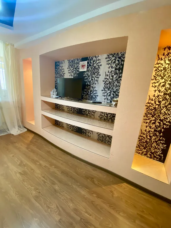 Дизайнерская квартира возле Аквапарка и Детской больнице на Гаранькина