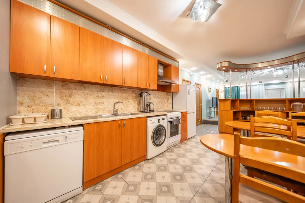 Большой коттедж с сауной