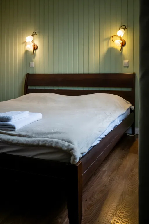 Коттедж на первой береговой линии с шикарным панорамным видом на озеро