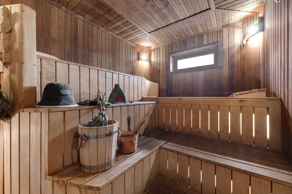 Дом на берегу Рузского водохранилища