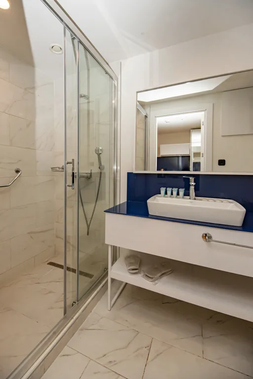 Уютные апартаменты 1+1 в новом центре города с видом на море