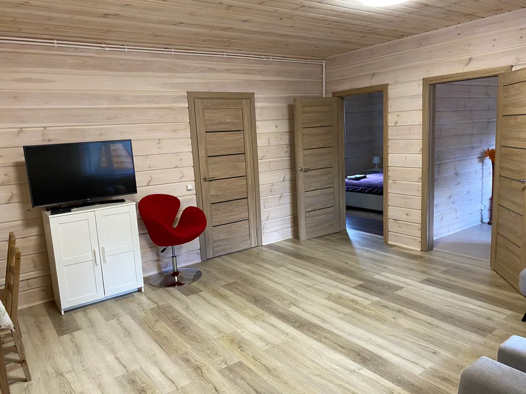 Дом у озера