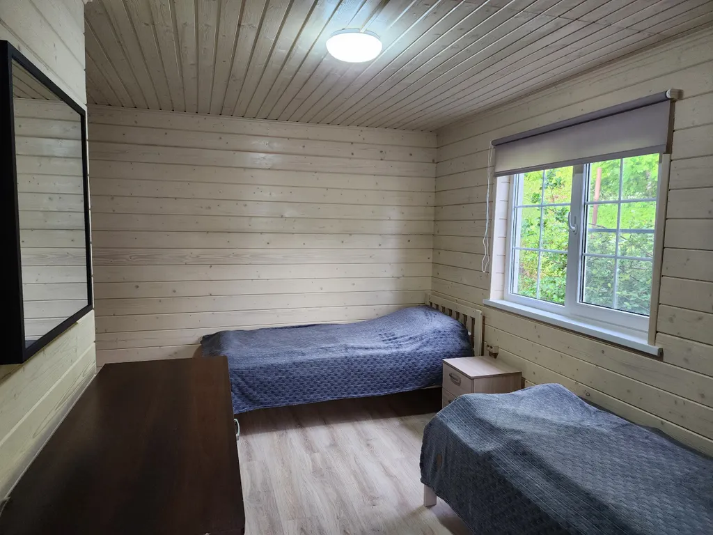 Апартамент с террасой и видом на озеро