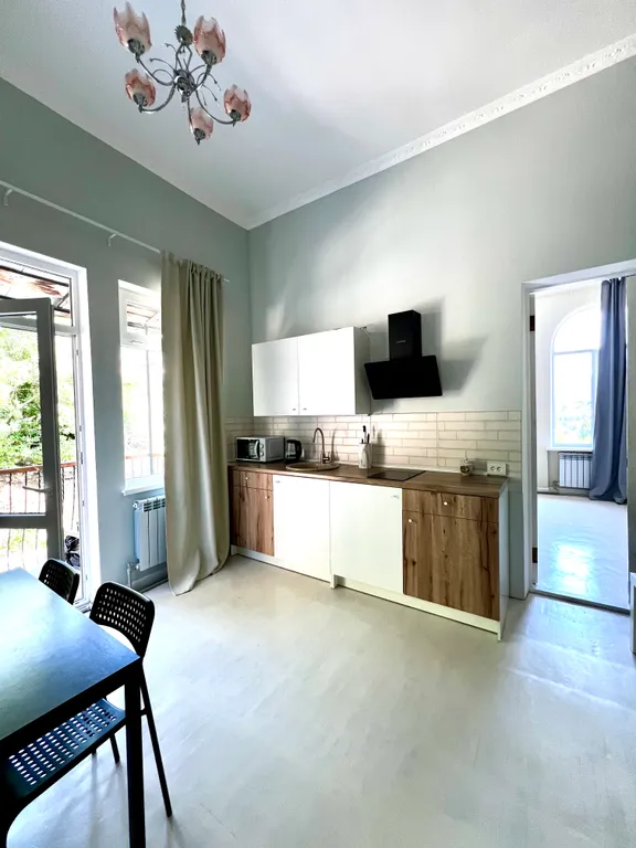 Этаж частного дома в центре