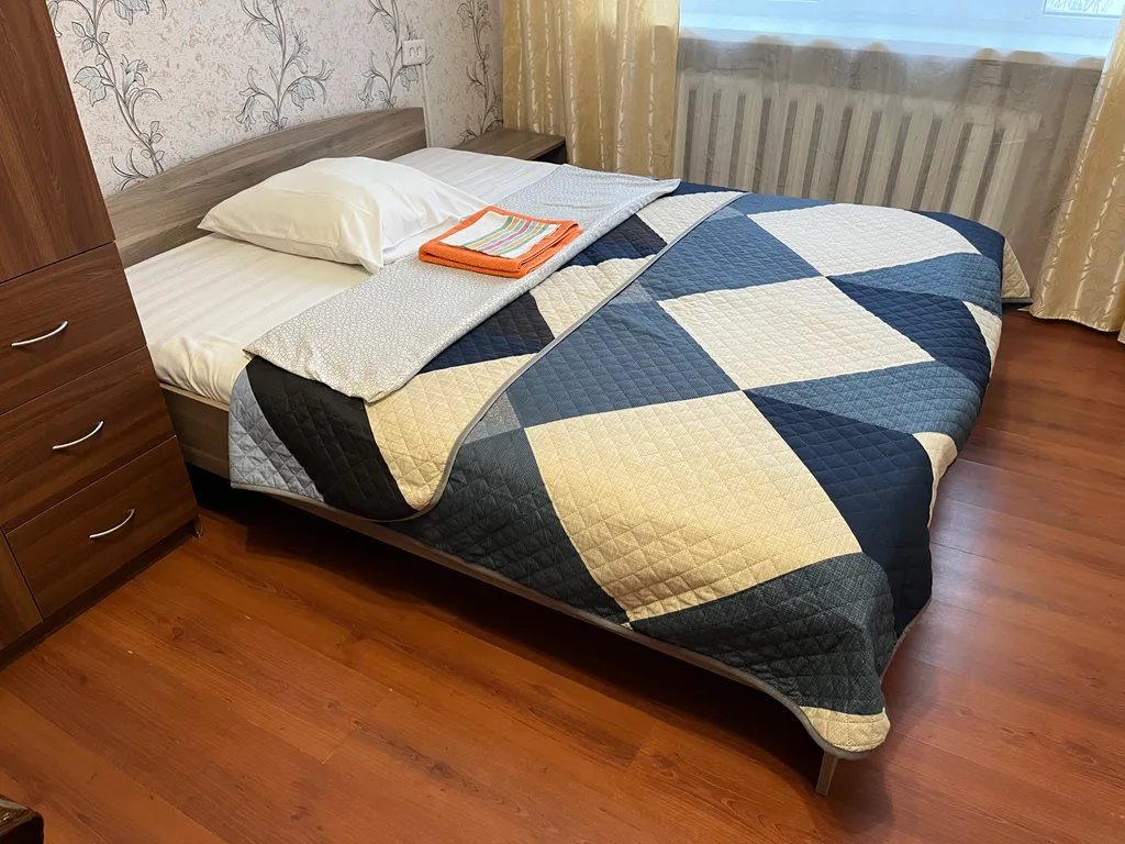 2-комнатная Квартира — аренда посуточно в Красноуральск