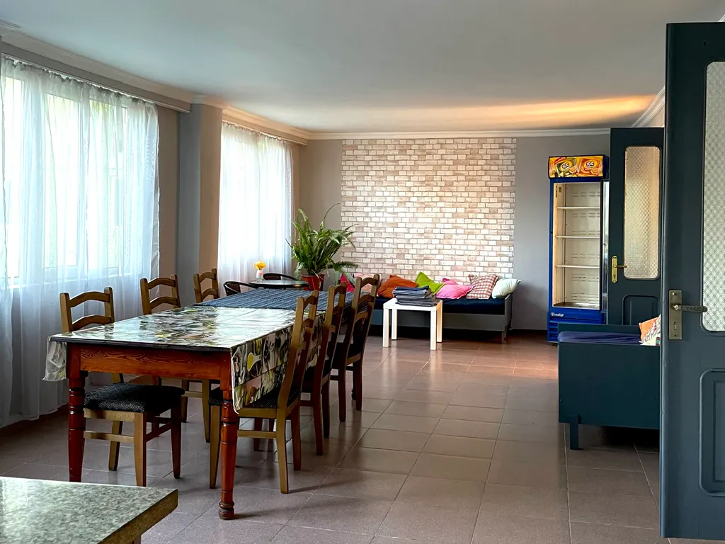 Квартира Этаж для большой компании в гостевом доме у моря — аренда посуточно в Кобулети