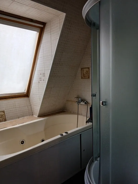 Атмосферная двухуровневая квартира с сауной