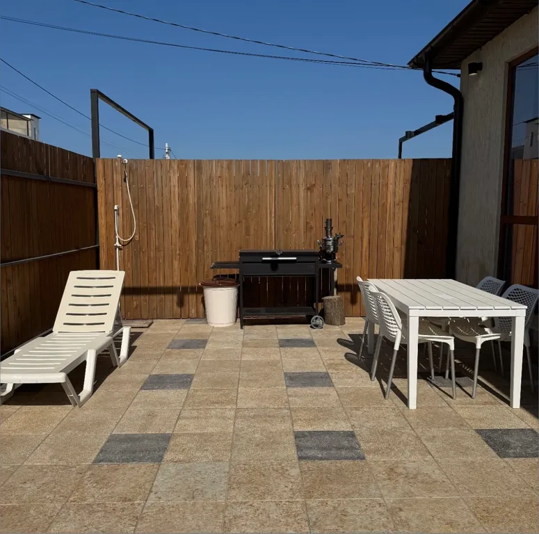 Уютный дом у моря