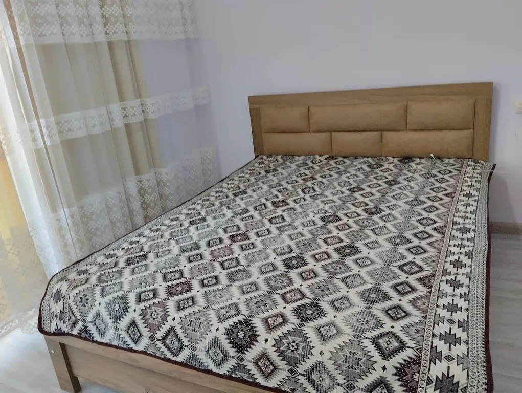 Квартира-студия с перегородкой в спальне