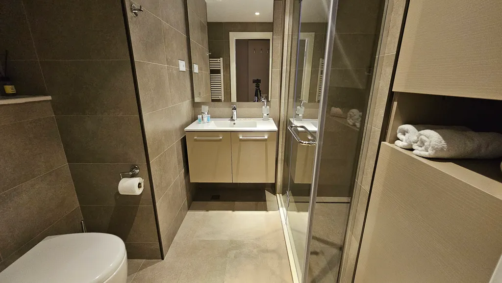 AP-915 Апартаменты в отеле на берегу моря