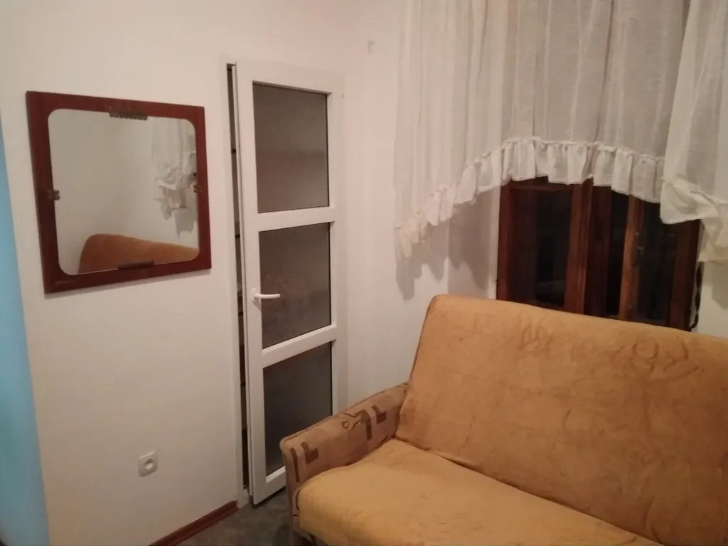 Квартира 2-комнатная Квартира — Евпатория