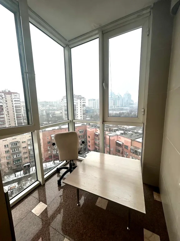 4-комнатная Квартира