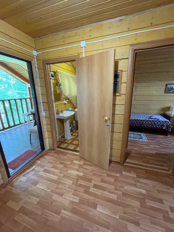 Второй этаж с верандой и отдельным входом