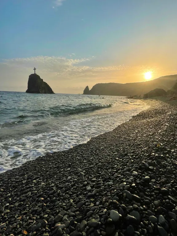 Квартира Квартира Просторный 3-х местный номер на 1 линии — Севастополь