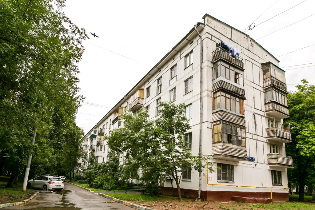 Apartment tsaritsyno with parking nearby