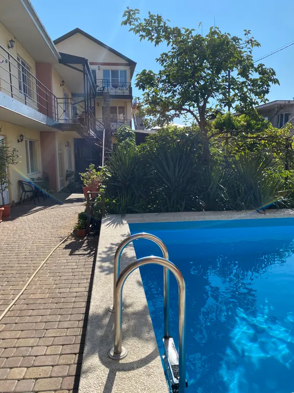 Двухкомнатный номер с кухней и бассейном