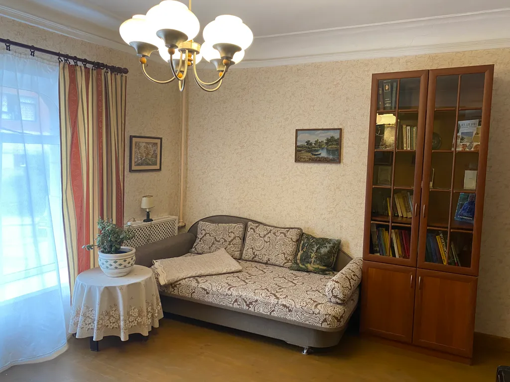 2-комнатная квартира в историческом здании