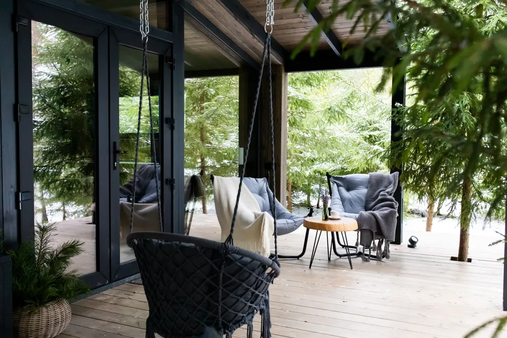 Коттедж Экcклюзивный дом с гopячим чaнoм в сосновом лесу — Семеновское