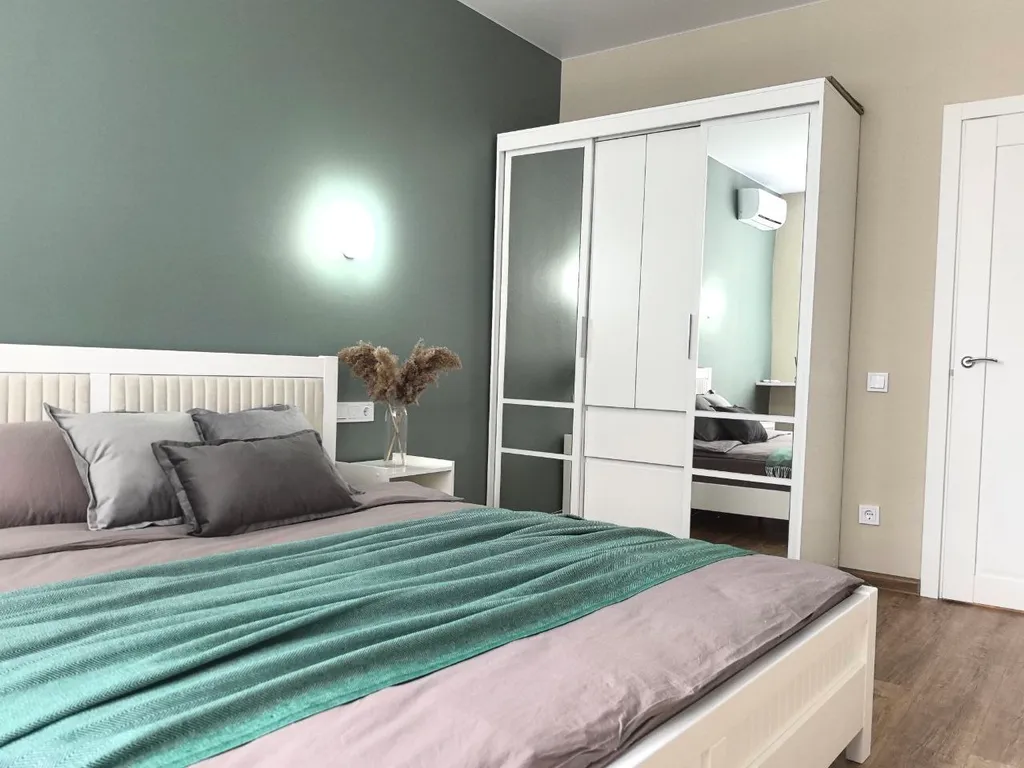 Квартира Однушка с большой кроватью и кухней-гостинной — аренда посуточно в Рассказовка