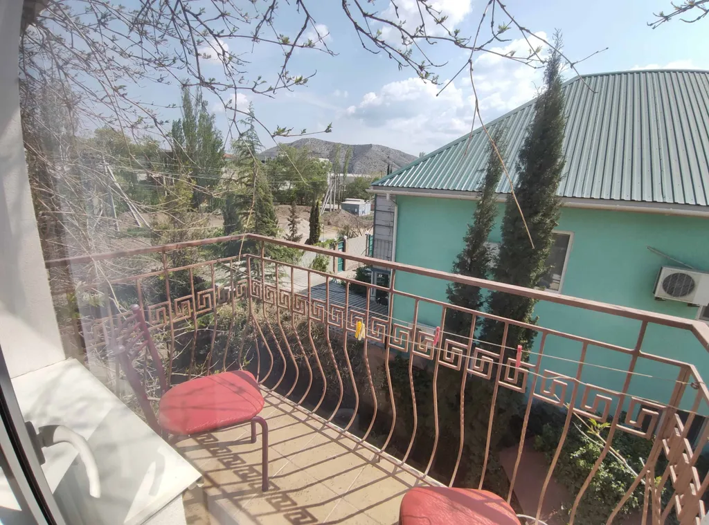 №16 четырёхместный номер с балконом