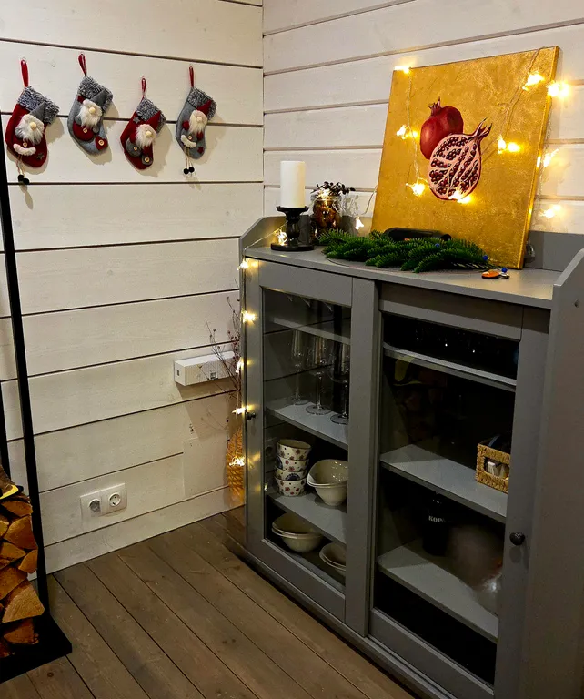 Коттедж под соснами