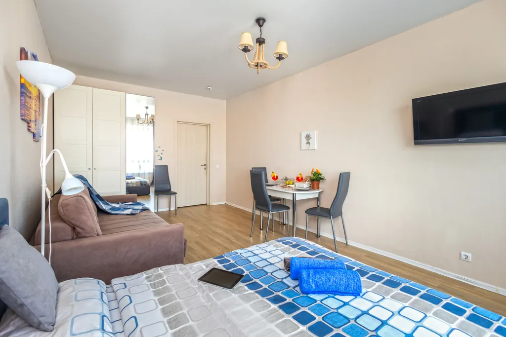 Бoльшaя стильная студия возле ТЦ Саларис