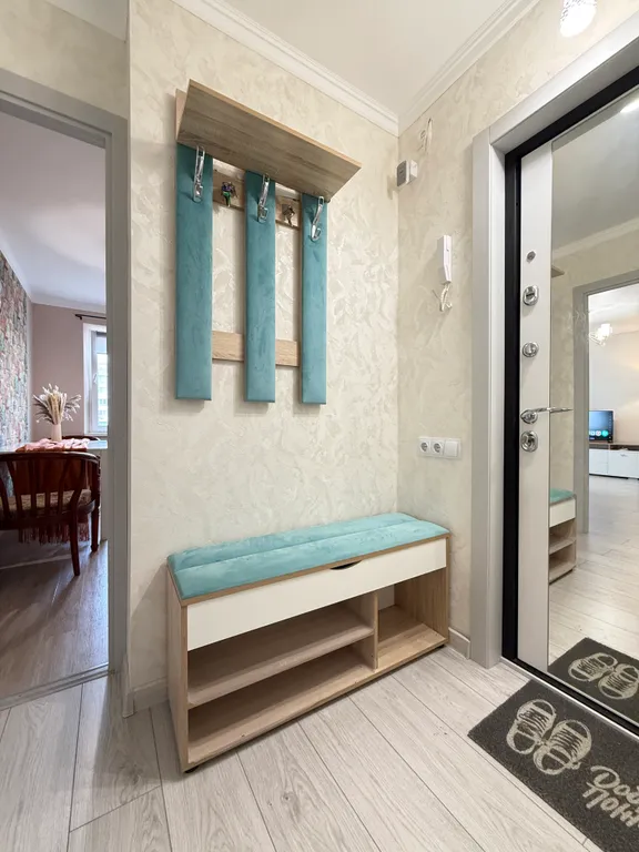 2 комнатная квартира пляж в 5 минутах езды. Парк Победы, Херсонес