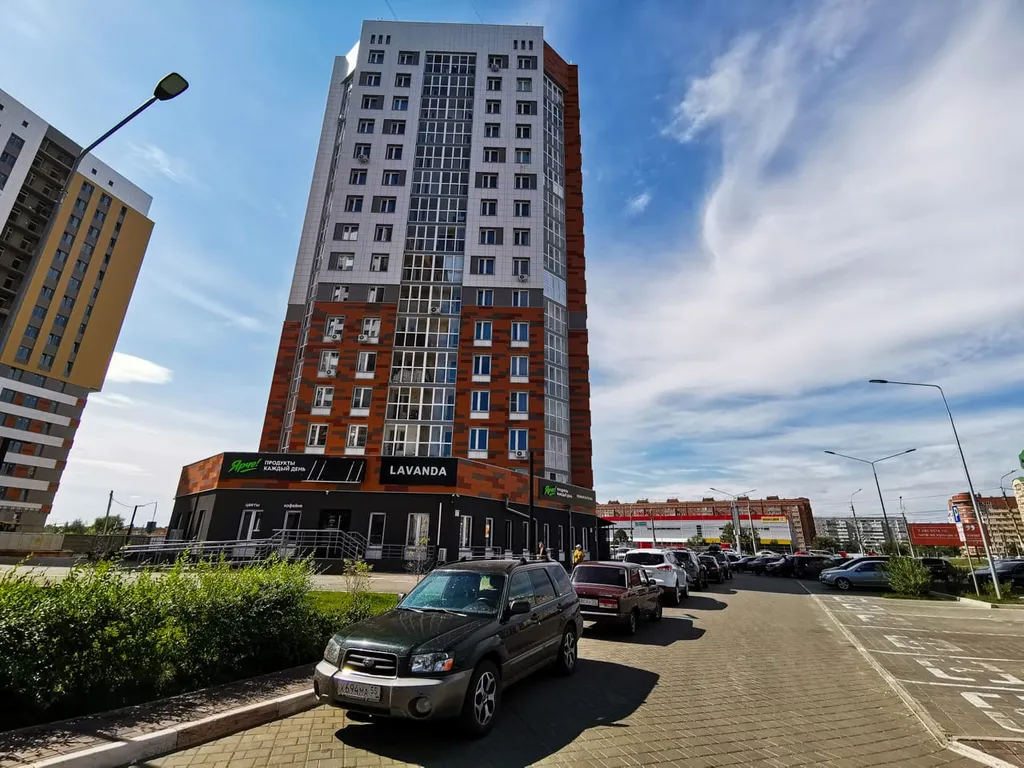 Квартира Апартамент с видом на город — Омск