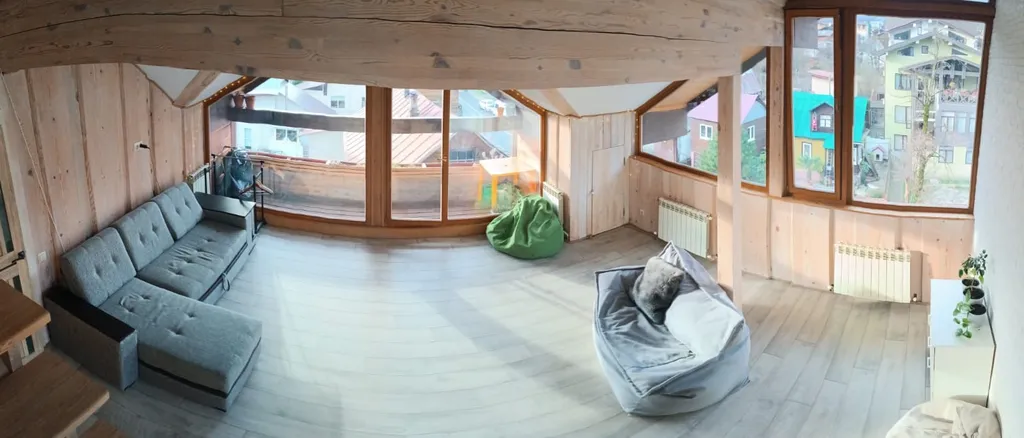 Двухуровневая квартира с панорамным видом в центре — аренда посуточно в Красная Поляна