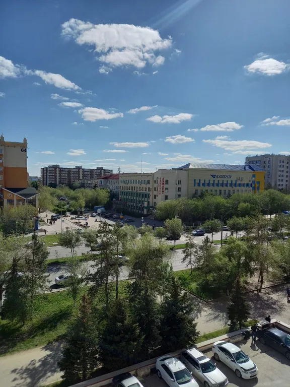 Яркая Звезда на Космосе