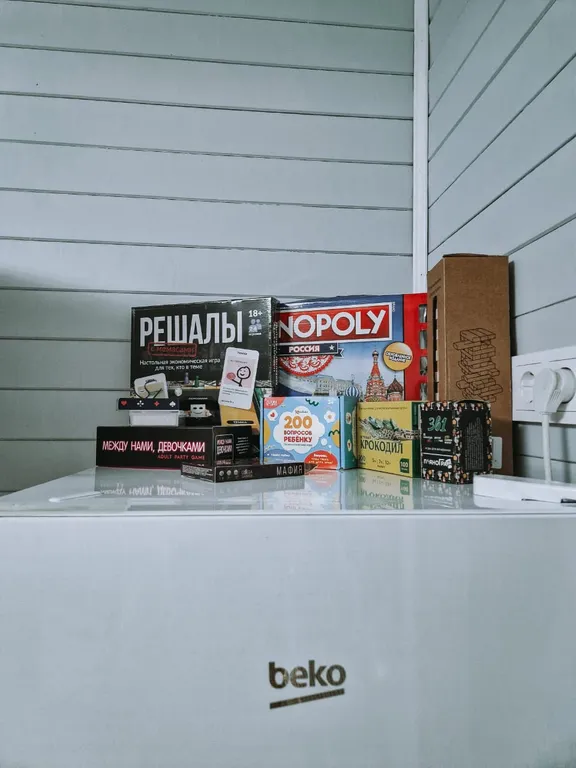 Дом-баня с большой верандой и массажной кроватью