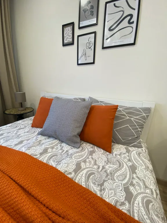 Красивая квартира на 5 спальных мест, рядом с Онкоцентром