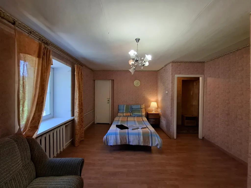 Удобная квартира возле ЖД и автовокзала