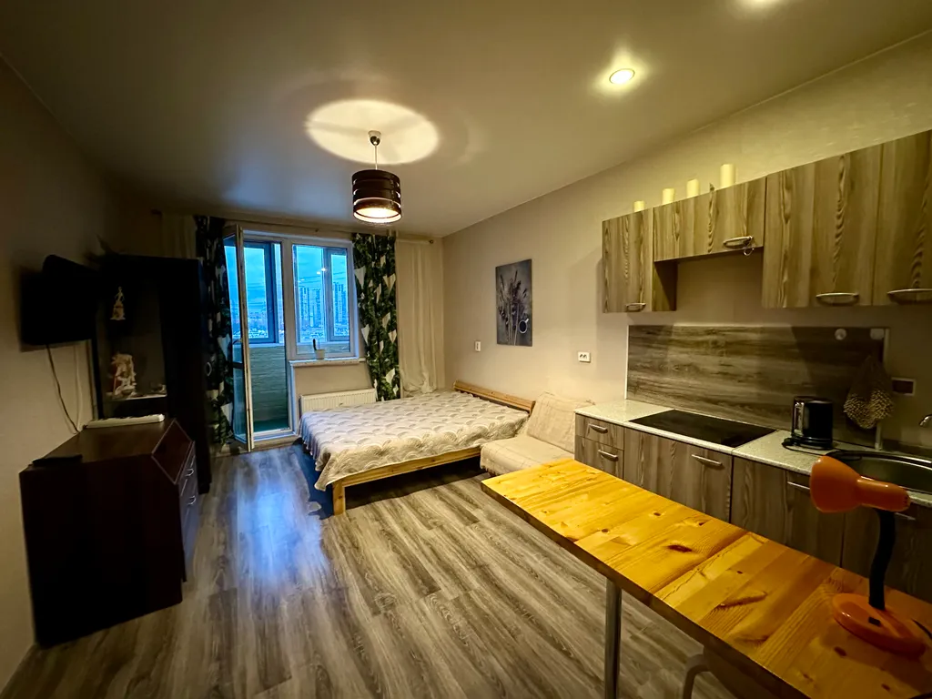 Уютная квартира у метро Девяткино видно из окна