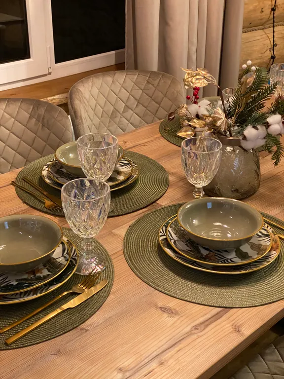 Гостевой дом KingsWood Elbrus, отдых в сосновом лесу Приэльбрусья