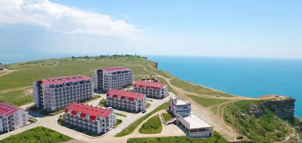 Двухкомнатный апартамент с потрясающим видом на море