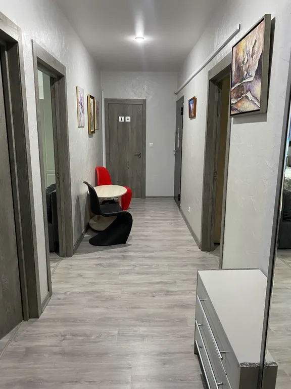 Квартира коммунальная двухкомнатная