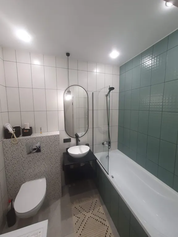 Квартира Уютная дизайнерская студия в нoвом дoме с прекрасной инфраструктурой — Тюмень