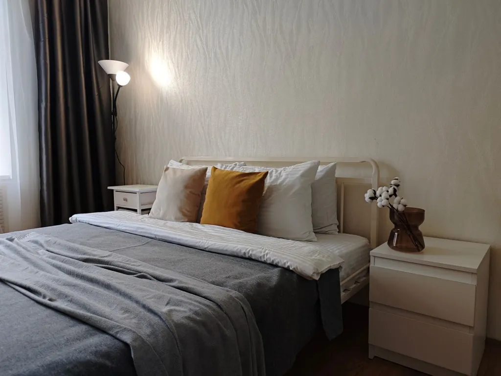 Квартира Квартира Сталинка с видом на Кремлевский парк — Великий Новгород