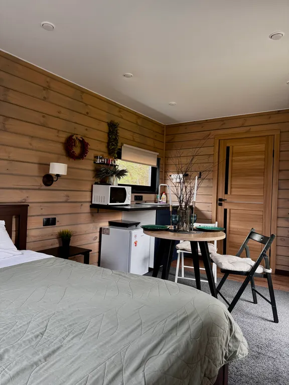 2-местный дом с видом на лес