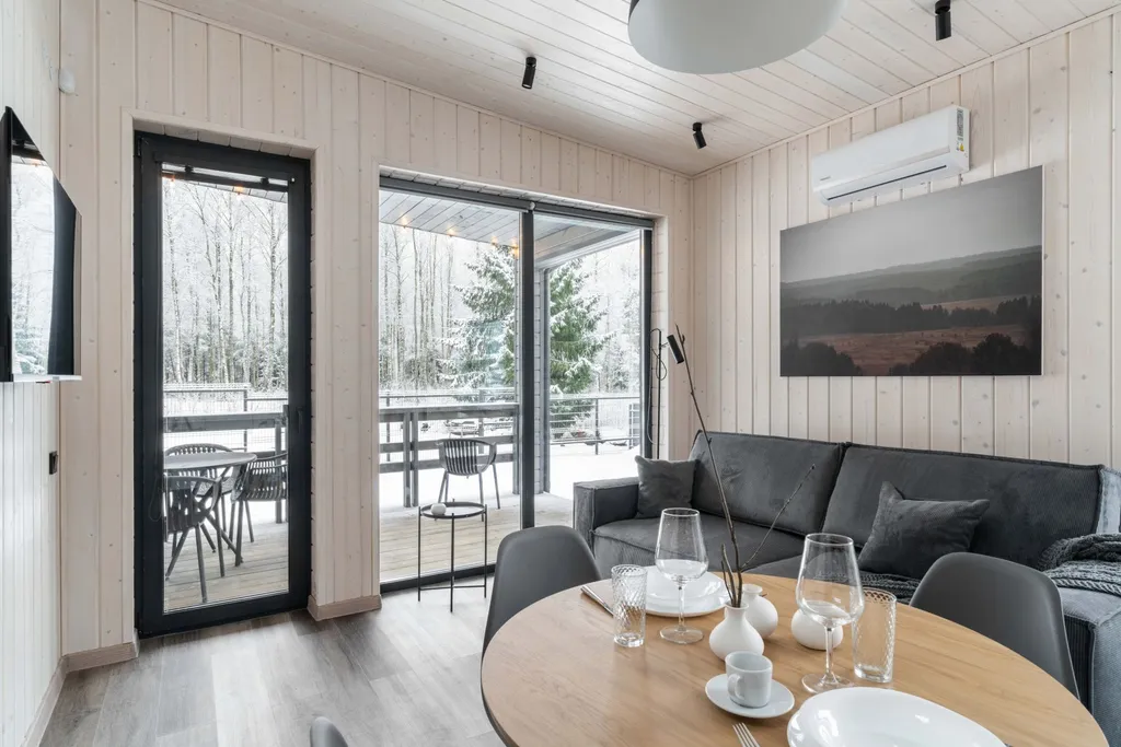 Коттедж 1-комнатный Дом — Светлое