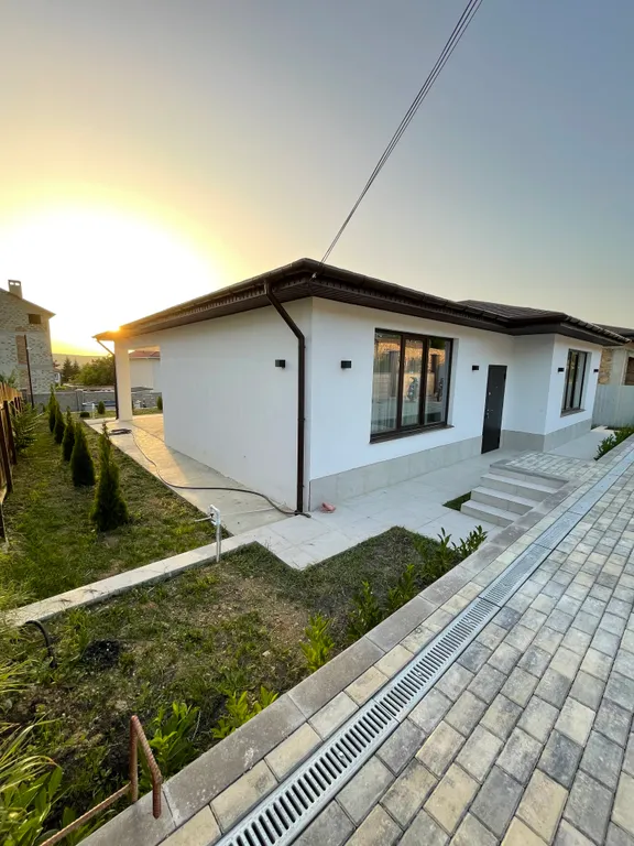 Коттедж Гостевой дом Guest House — Орлиное