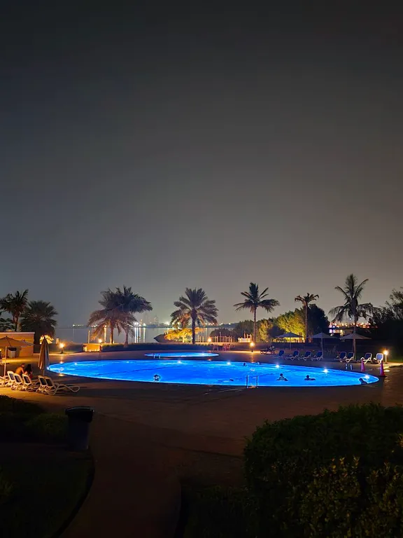 Апартаменты с частным пляжем и видом на море на острове Марджан