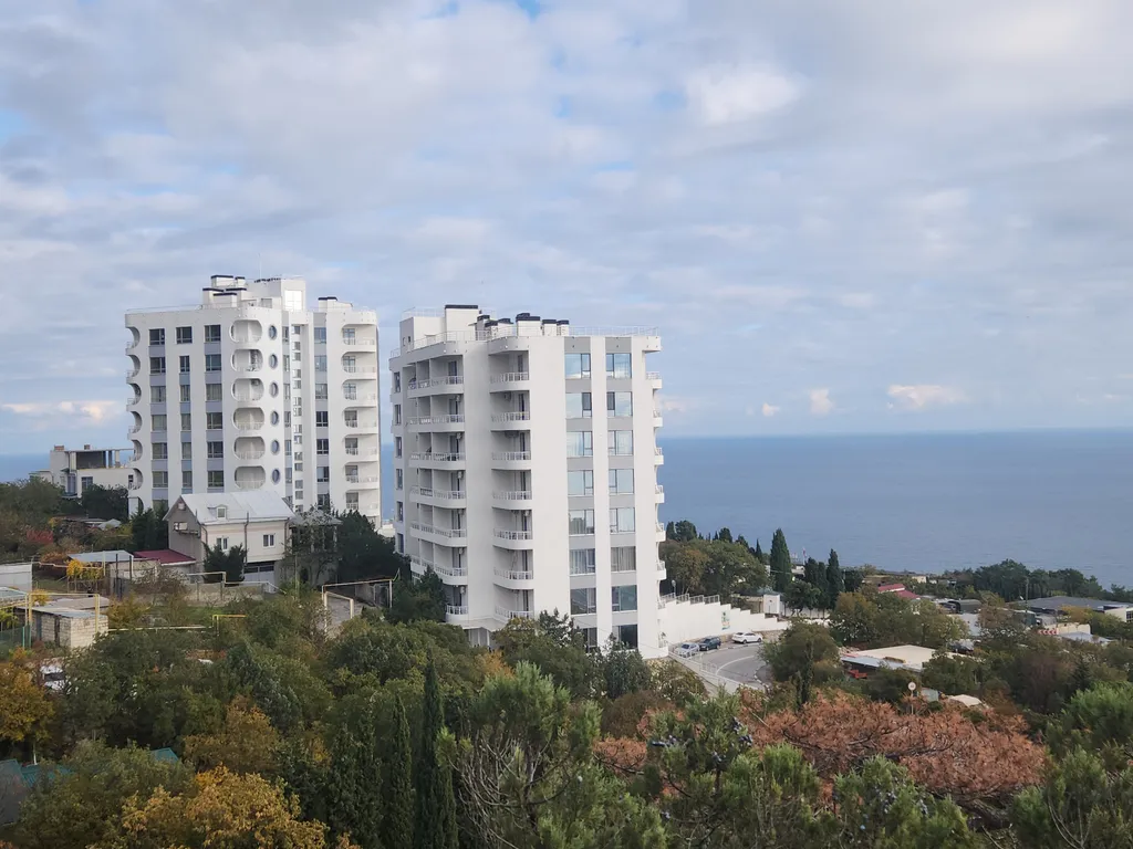 Стильные 2-комнатные аппартаменты с видом на горы и море