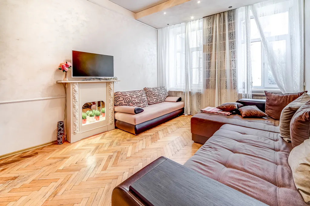 Квартира Квартира Двушка на Невском с паркингом, метро в минуте — Санкт-Петербург