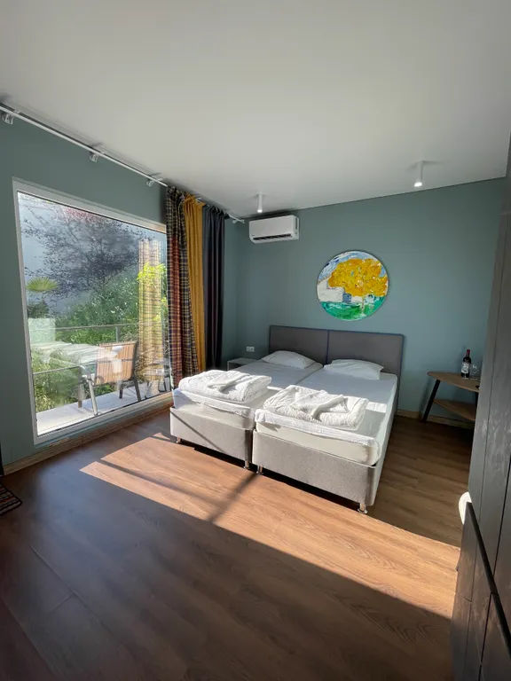 Квартира Квартира Стандарт с боковым видом на море — Гагра